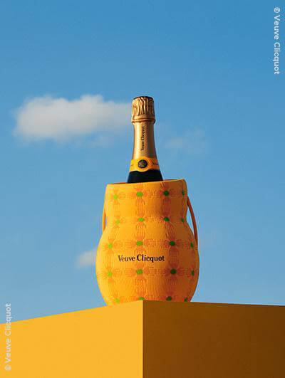 Veuve Clicquot : Brut Carte Jaune Champagne bucket par Yinka Ilori