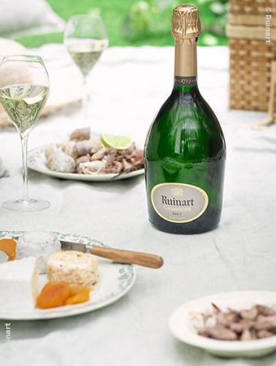 Buy Ruinart : R de Ruinart Champagne online | Millesima