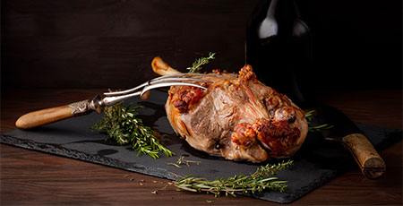 OUR GUIDE TO PAIRING WINE WITH LAMB