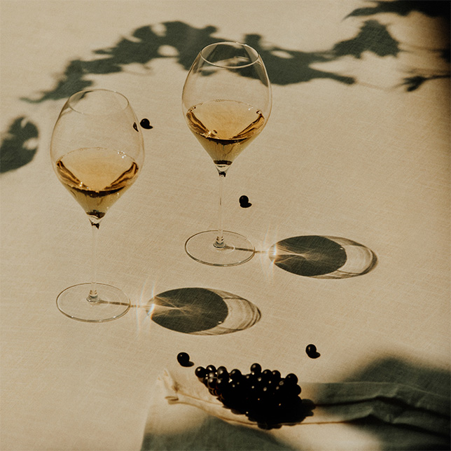 Veuve Clicquot La Grande Dame 2018 Simon Porte Jacquemus