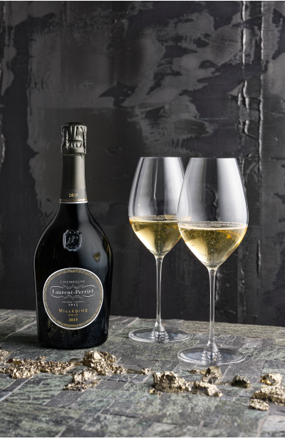 Une bouteille de champagne Brut 2015