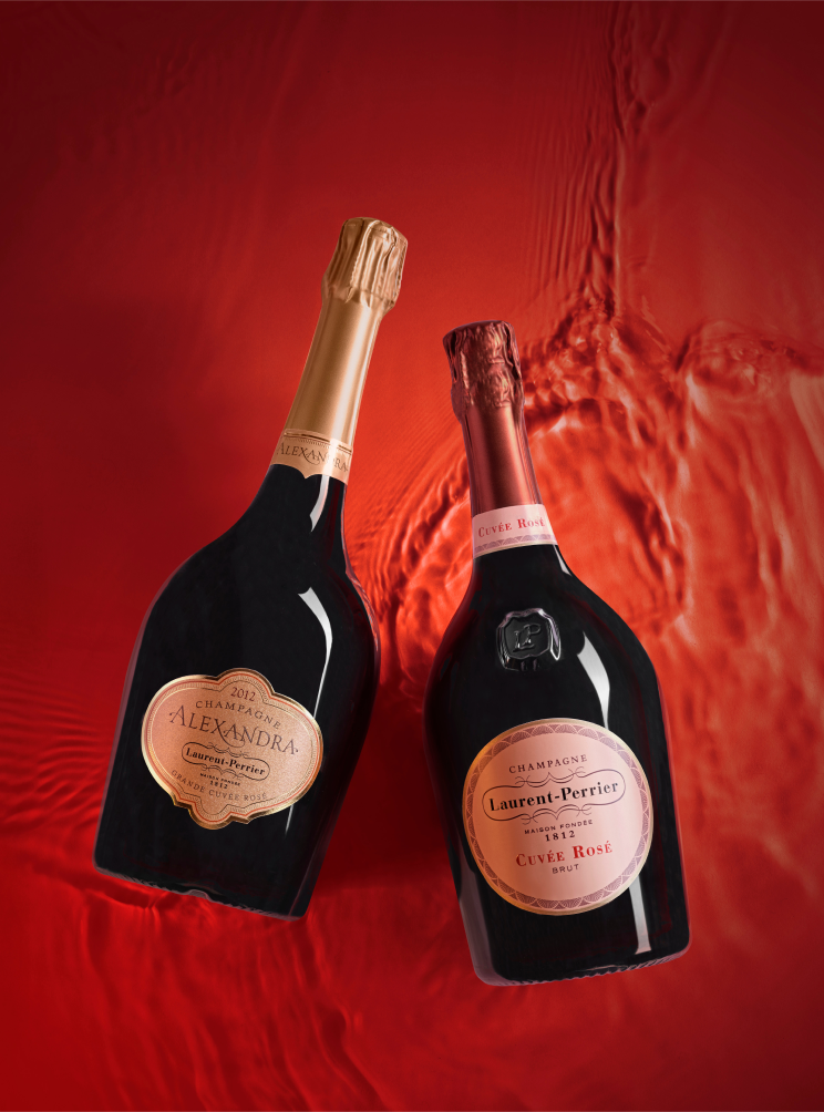 Deux bouteilles de champagne Laurent-Perrier rosés